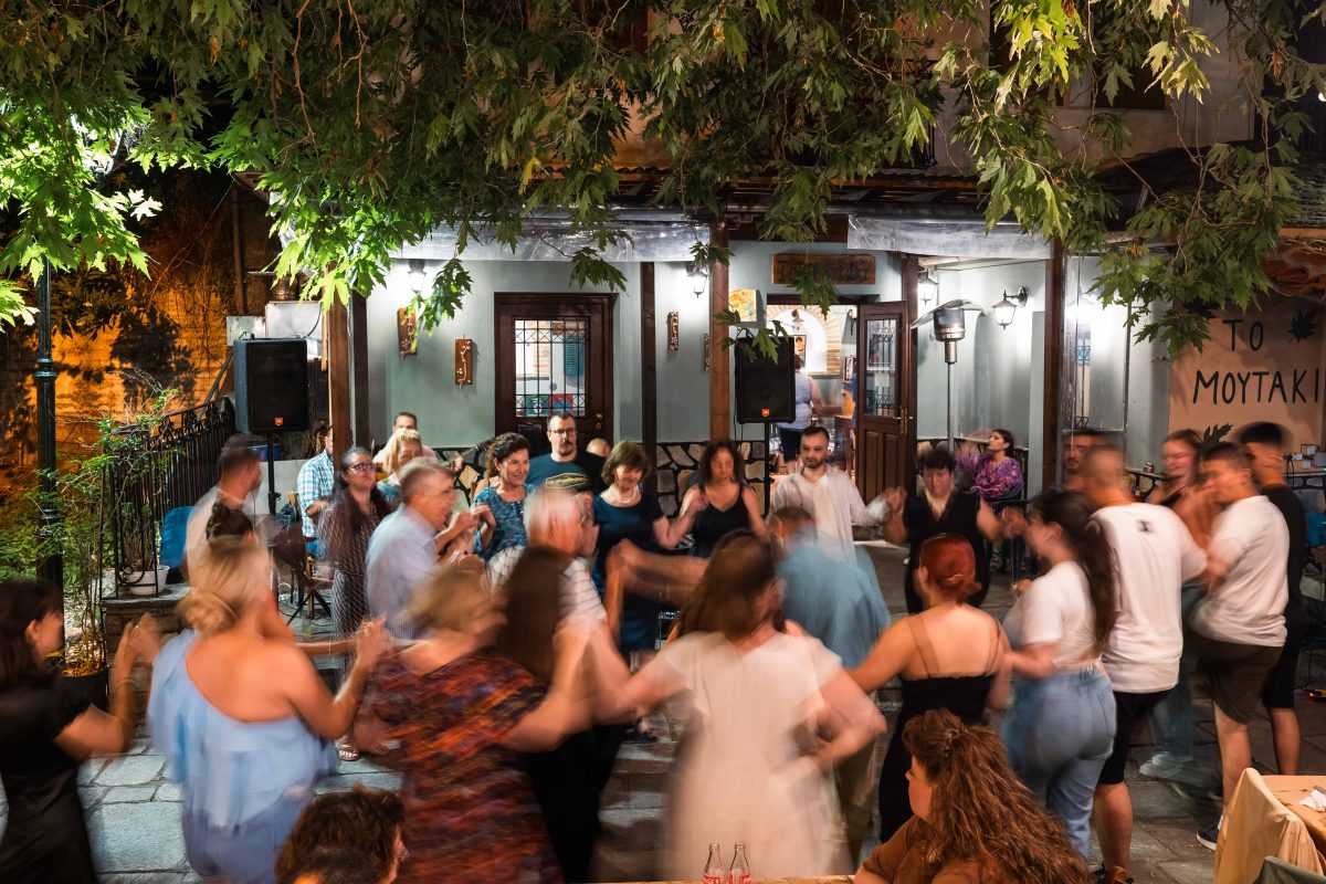 Greek traditional dances